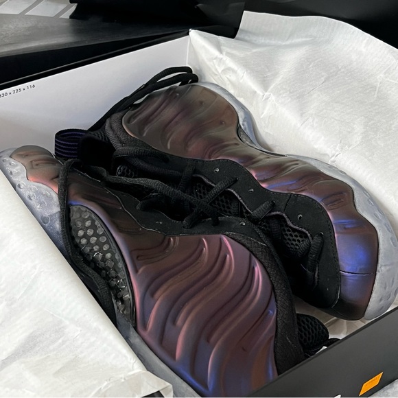 Eggplant Air Foamposite One Like New EUC Model #314996 008 Men Size 9.5 - Picture 7 of 10